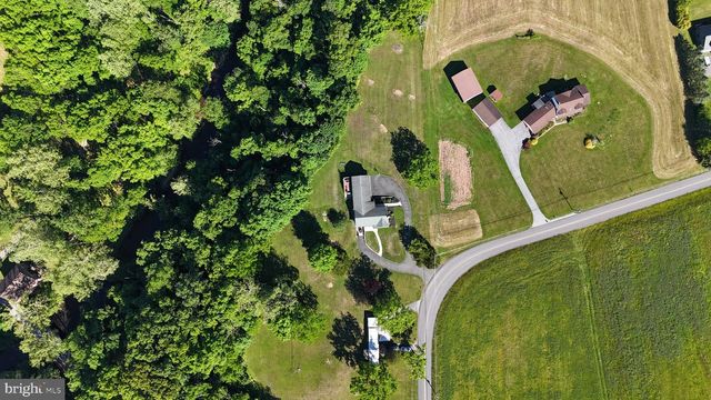 44 WORMAN RD, Douglassville, PA 19518