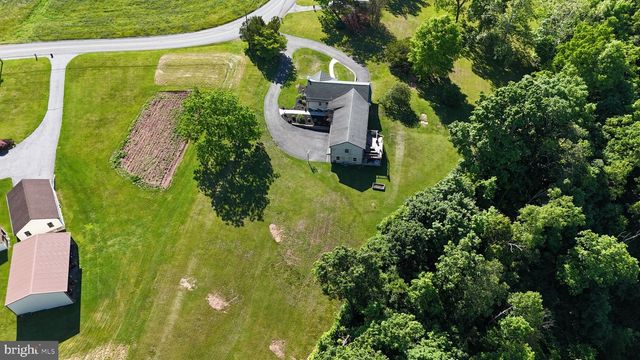 44 WORMAN RD, Douglassville, PA 19518