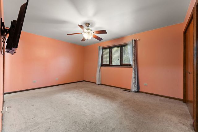 652 Naoma Drive, Crete, IL 60417