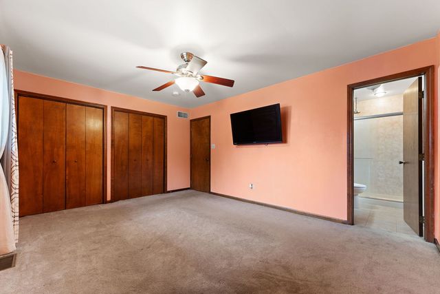 652 Naoma Drive, Crete, IL 60417