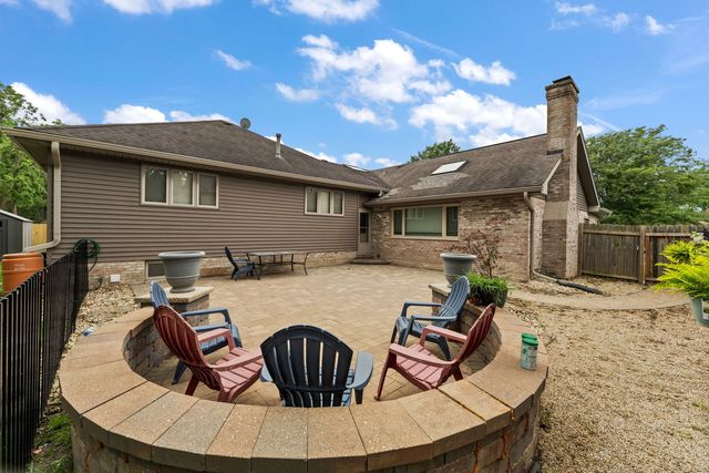 652 Naoma Drive, Crete, IL 60417
