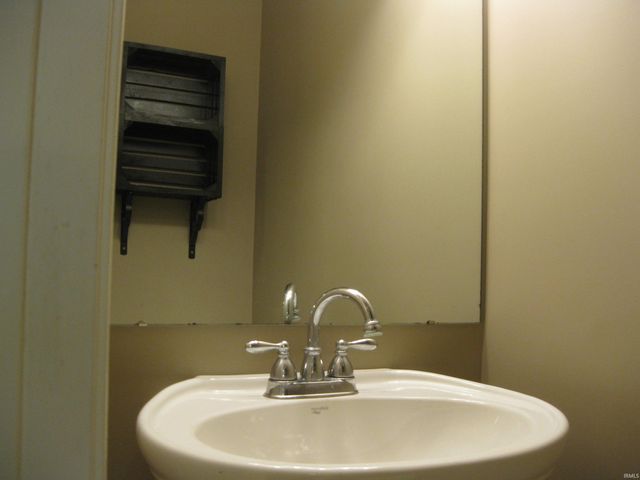 203 S STONEY POINT WAY Street, Decatur, IN 46733