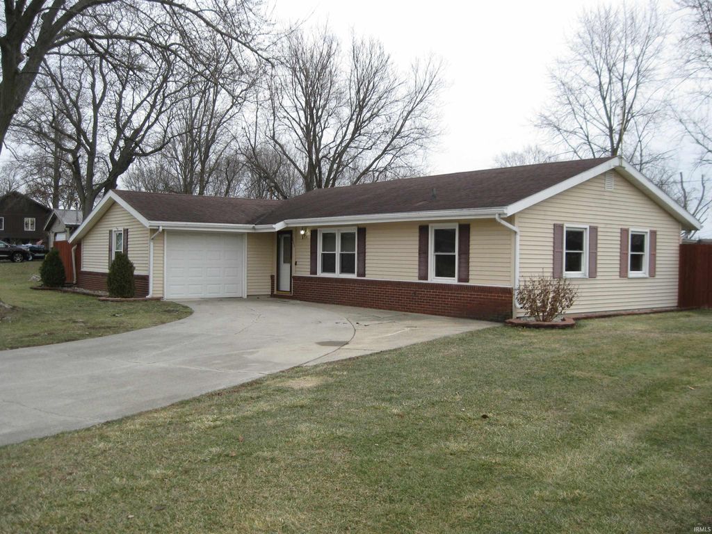 203 S STONEY POINT WAY Street, Decatur, IN 46733