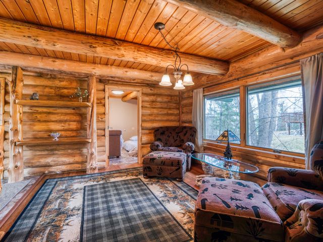 5195 Evergreen Lane NE, Bemidji, MN 56601