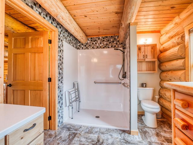 5195 Evergreen Lane NE, Bemidji, MN 56601