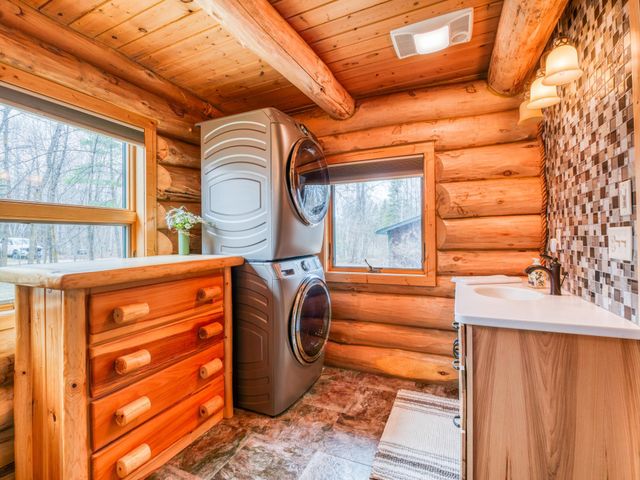 5195 Evergreen Lane NE, Bemidji, MN 56601