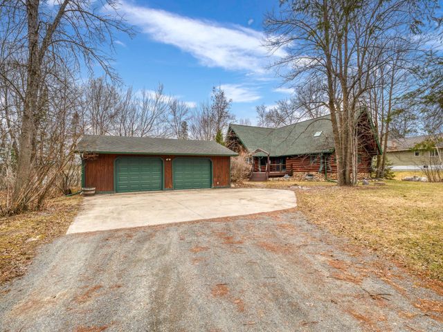 5195 Evergreen Lane NE, Bemidji, MN 56601