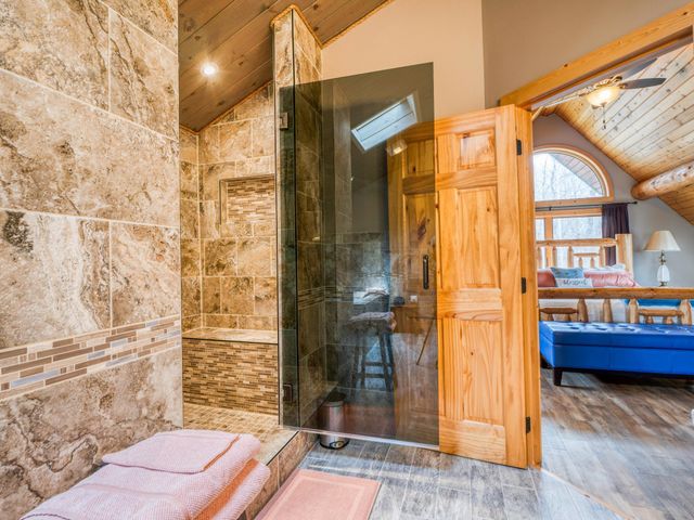 5195 Evergreen Lane NE, Bemidji, MN 56601
