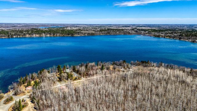 5195 Evergreen Lane NE, Bemidji, MN 56601