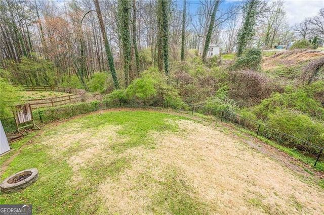 549 Pineland Circle SW, Mableton, GA 30126
