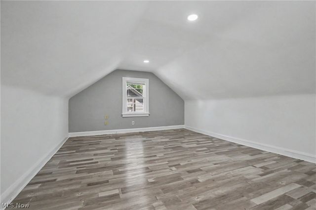 3394 Lownesdale Road, Cleveland Heights, OH 44112