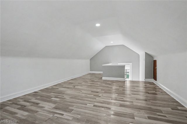3394 Lownesdale Road, Cleveland Heights, OH 44112