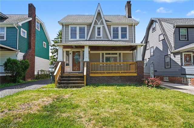 3394 Lownesdale Road, Cleveland Heights, OH 44112