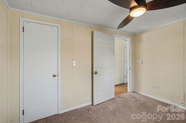 139 Blackburn Drive, Grover, NC 28073