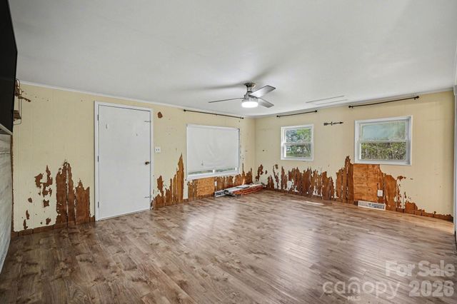 139 Blackburn Drive, Grover, NC 28073