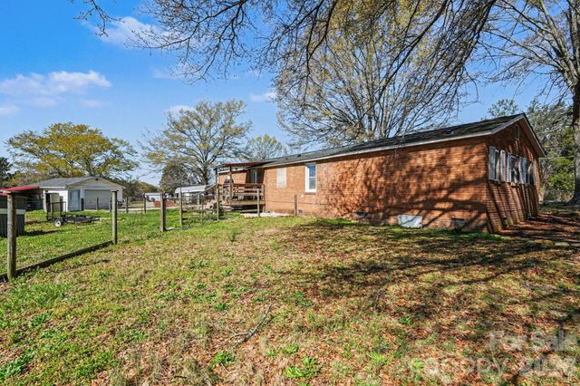 139 Blackburn Drive, Grover, NC 28073