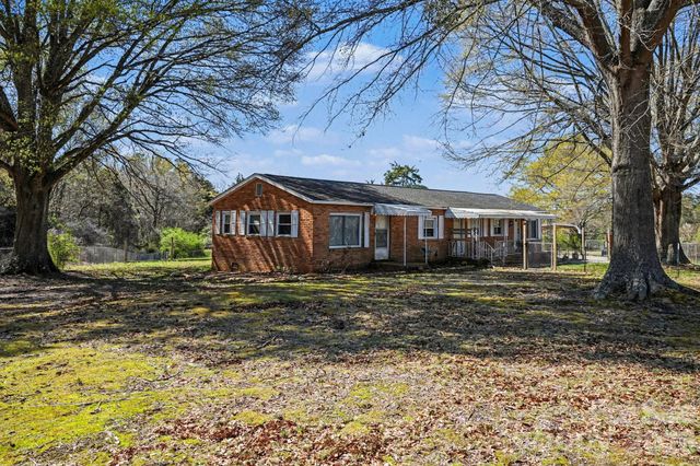 139 Blackburn Drive, Grover, NC 28073