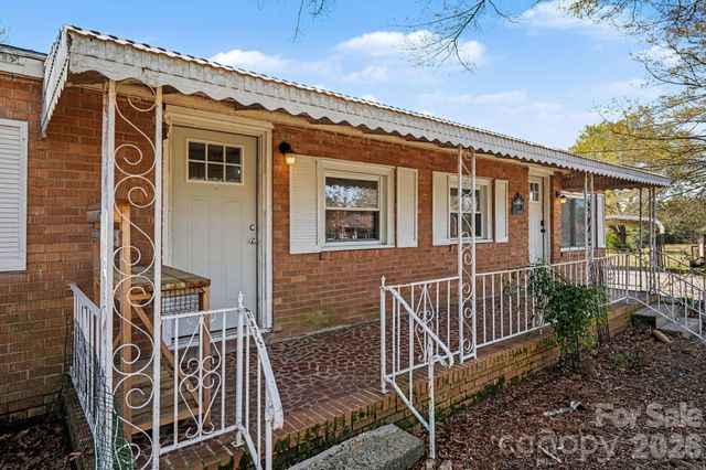 139 Blackburn Drive, Grover, NC 28073