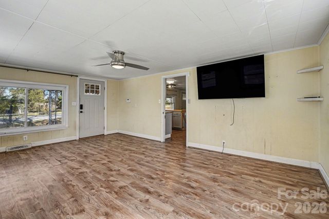 139 Blackburn Drive, Grover, NC 28073