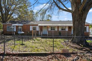 139 Blackburn Drive, Grover, NC 28073