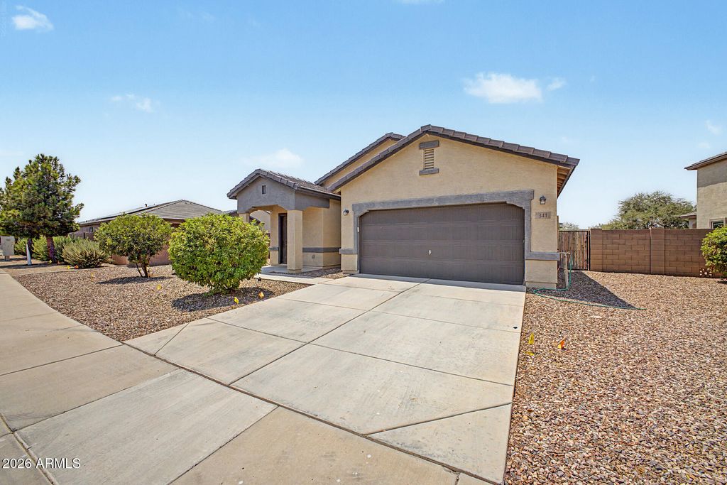 341 S VERDAD Lane, Casa Grande, AZ 85194 — photo 2