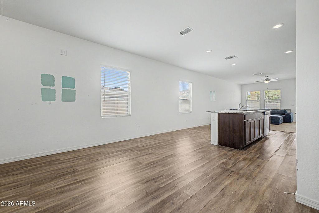 341 S VERDAD Lane, Casa Grande, AZ 85194 — photo 4