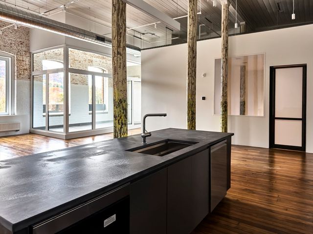 520 State Road 402, North Adams, MA 01247