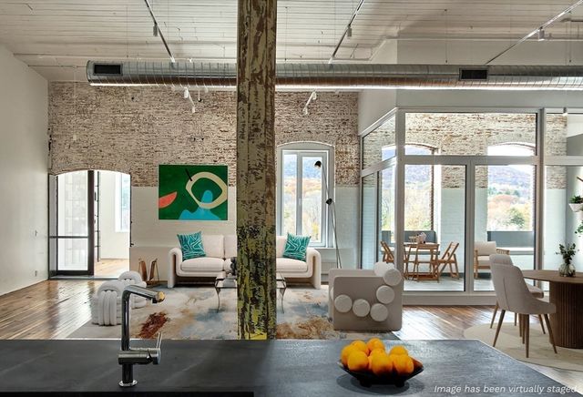 520 State Road 402, North Adams, MA 01247