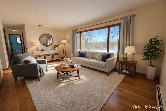 W339S2750 County Road C, Oconomowoc, WI 53066