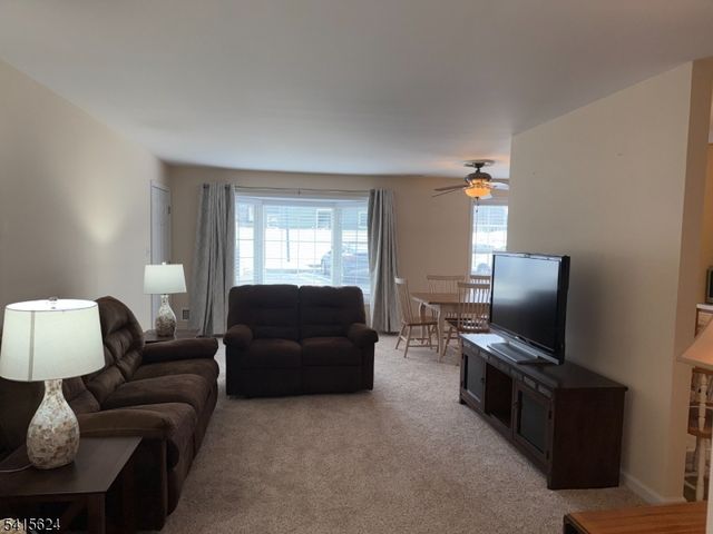 5 Chanda Ct 5, Clifton City, NJ 07012