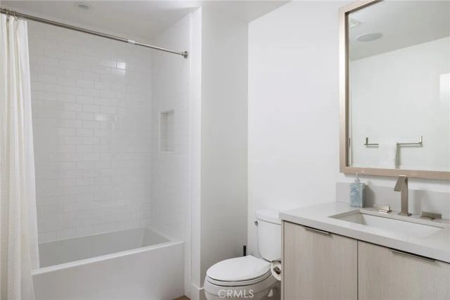 3351 Via Lido, Newport Beach, CA 92663