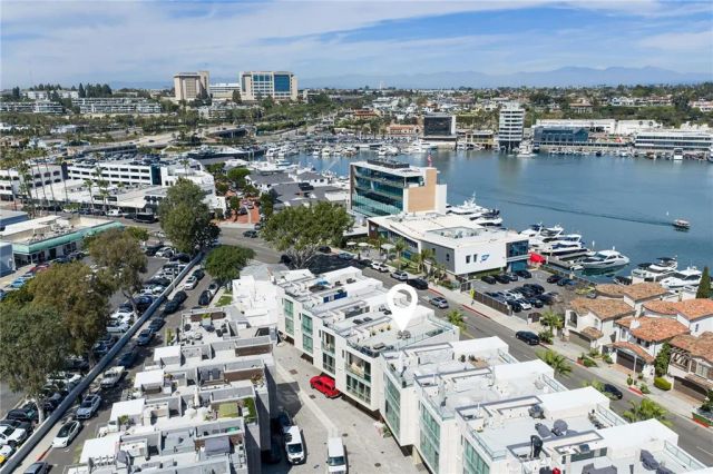 3351 Via Lido, Newport Beach, CA 92663