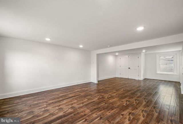 985 N 5TH ST, Philadelphia, PA 19123