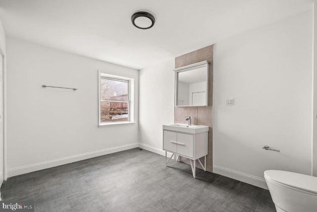 985 N 5TH ST, Philadelphia, PA 19123