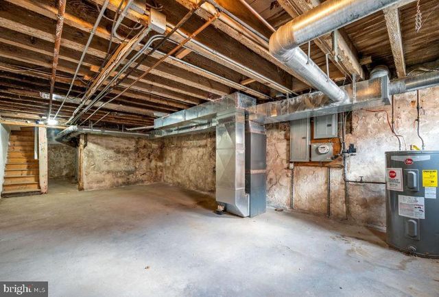 985 N 5TH ST, Philadelphia, PA 19123