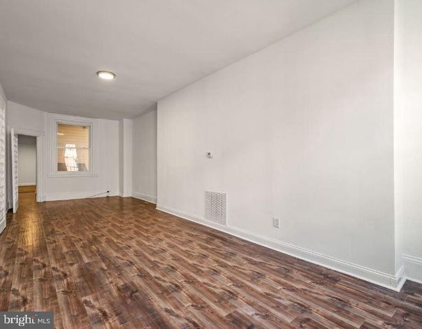 985 N 5TH ST, Philadelphia, PA 19123