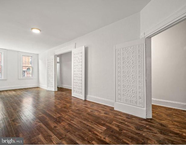 985 N 5TH ST, Philadelphia, PA 19123