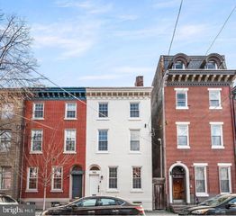 985 N 5TH ST, Philadelphia, PA 19123