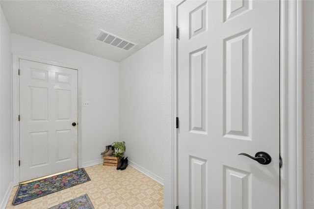 3901 Lynnwood Drive, Rowlett, TX 75088