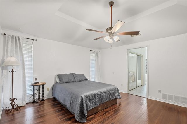 3901 Lynnwood Drive, Rowlett, TX 75088