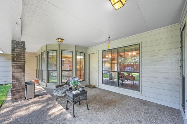 3901 Lynnwood Drive, Rowlett, TX 75088