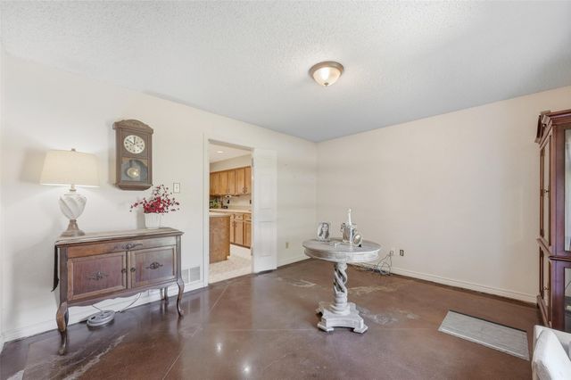 3901 Lynnwood Drive, Rowlett, TX 75088