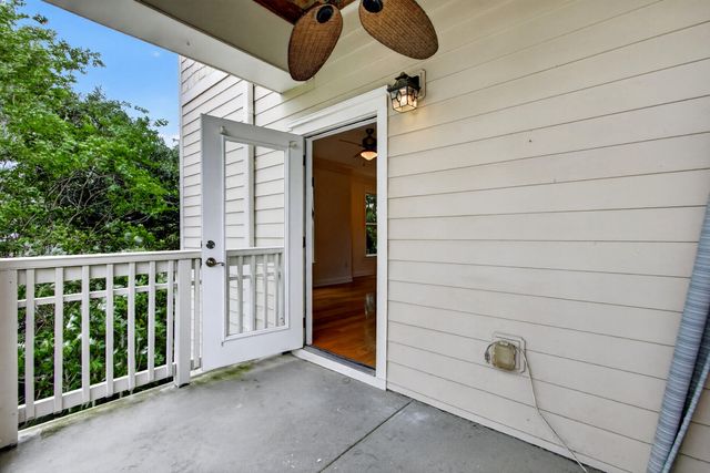 2244 Ashley Crossing Drive 521, Charleston, SC 29414