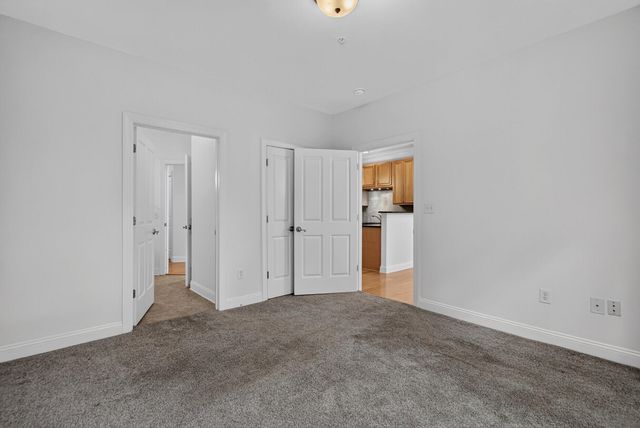 2244 Ashley Crossing Drive 521, Charleston, SC 29414