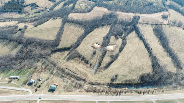 7498 Maysville Road, Carlisle, KY 40311