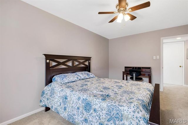 4392 Chateau De Ville Drive E, Unincorporated, MO 63129