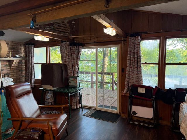 15251 12th Road, Plymouth, IN 46563