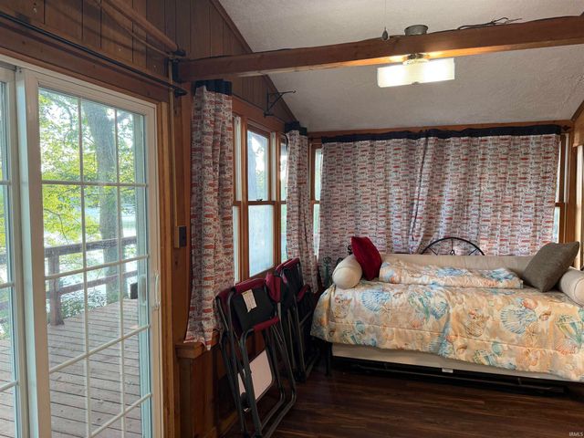 15251 12th Road, Plymouth, IN 46563