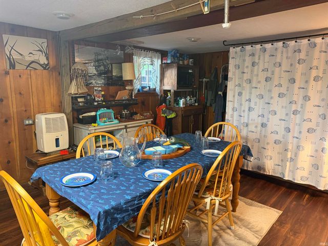 15251 12th Road, Plymouth, IN 46563