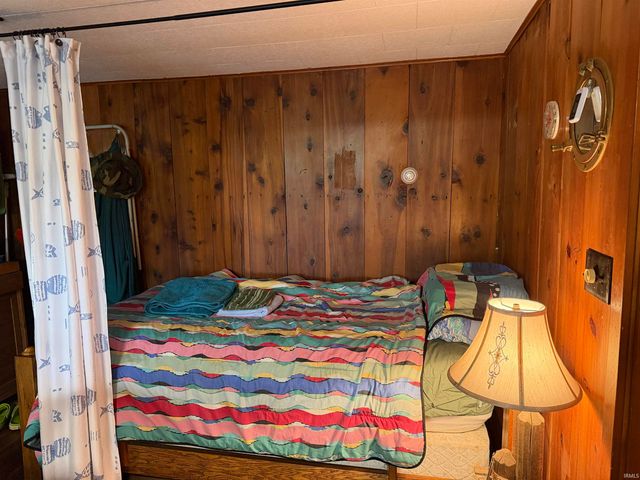 15251 12th Road, Plymouth, IN 46563